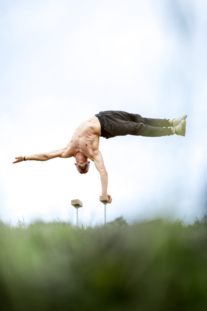 Handstand Vertou-8